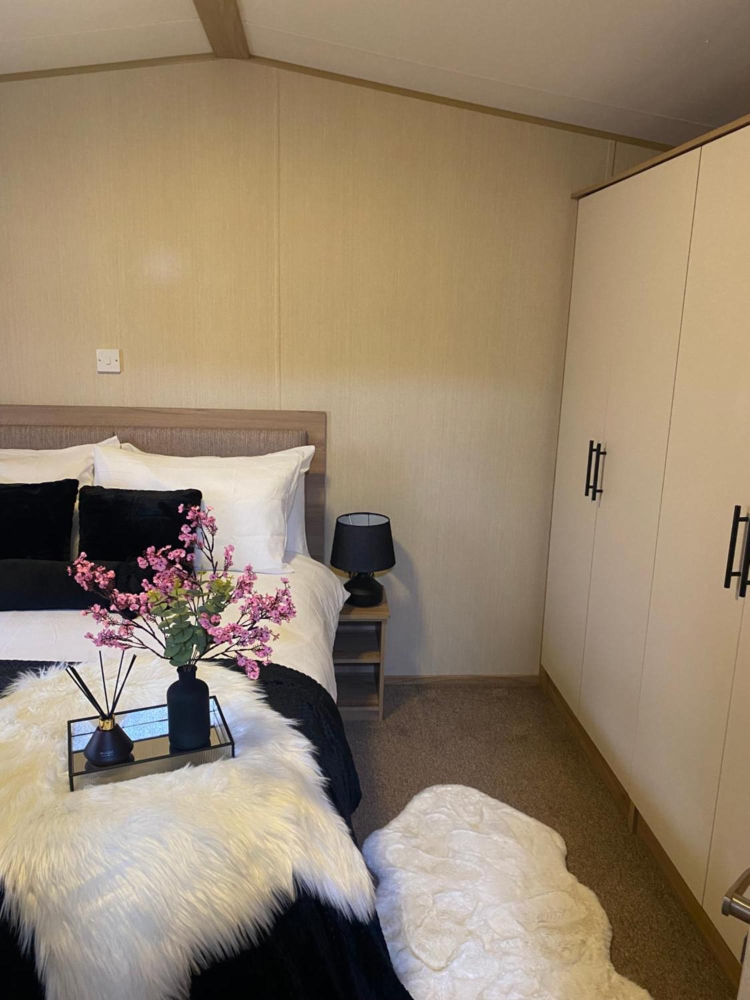 阿维莫尔The Mountain Retreat公寓 外观 照片